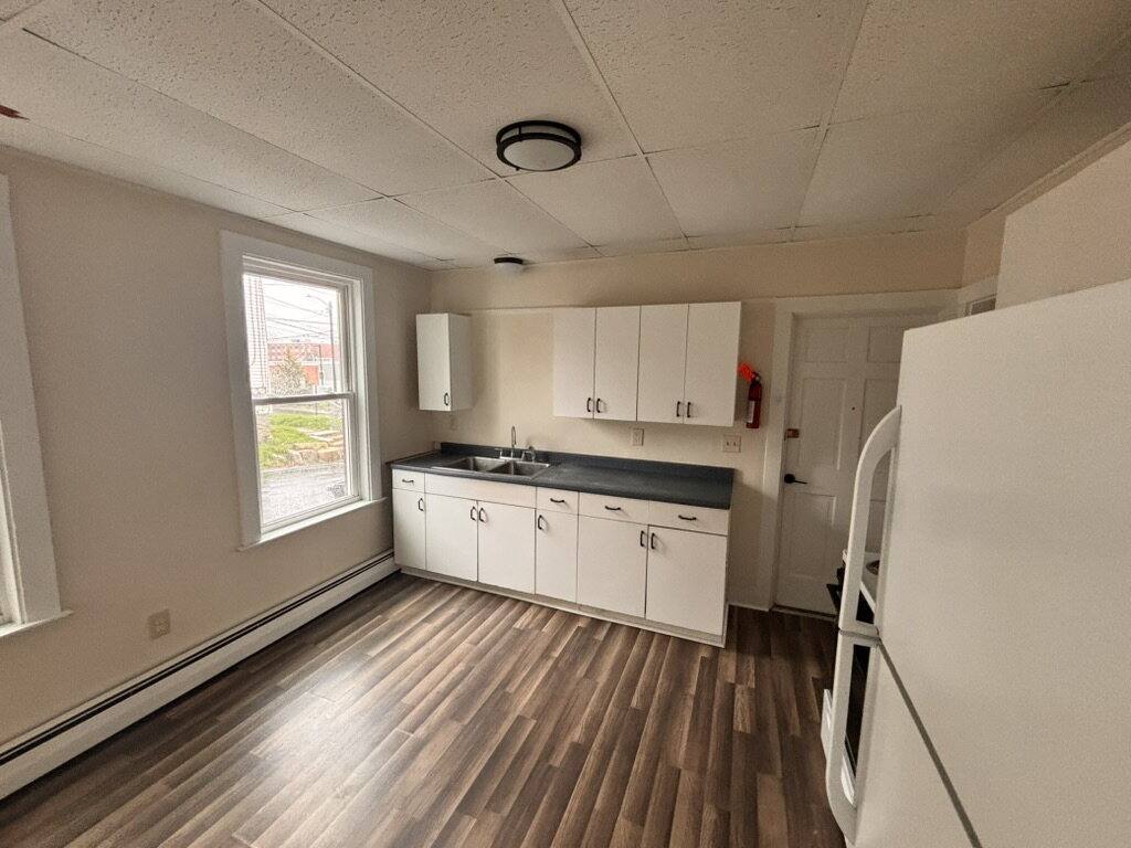 Apartment for rent at 746 Middle St #1, Bath, ME 04530
