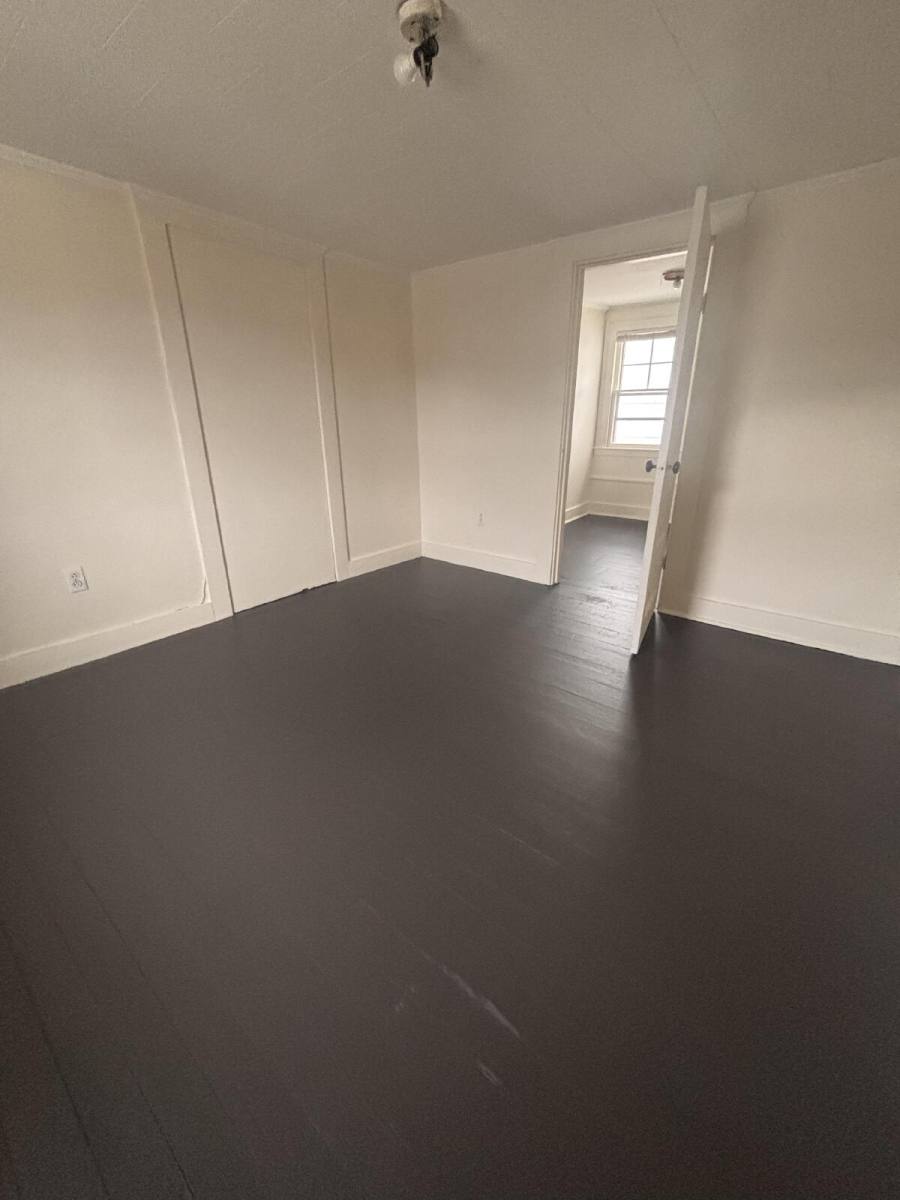 Apartment for rent at 9 1 2 Dunlap St, Brunswick, ME 04011