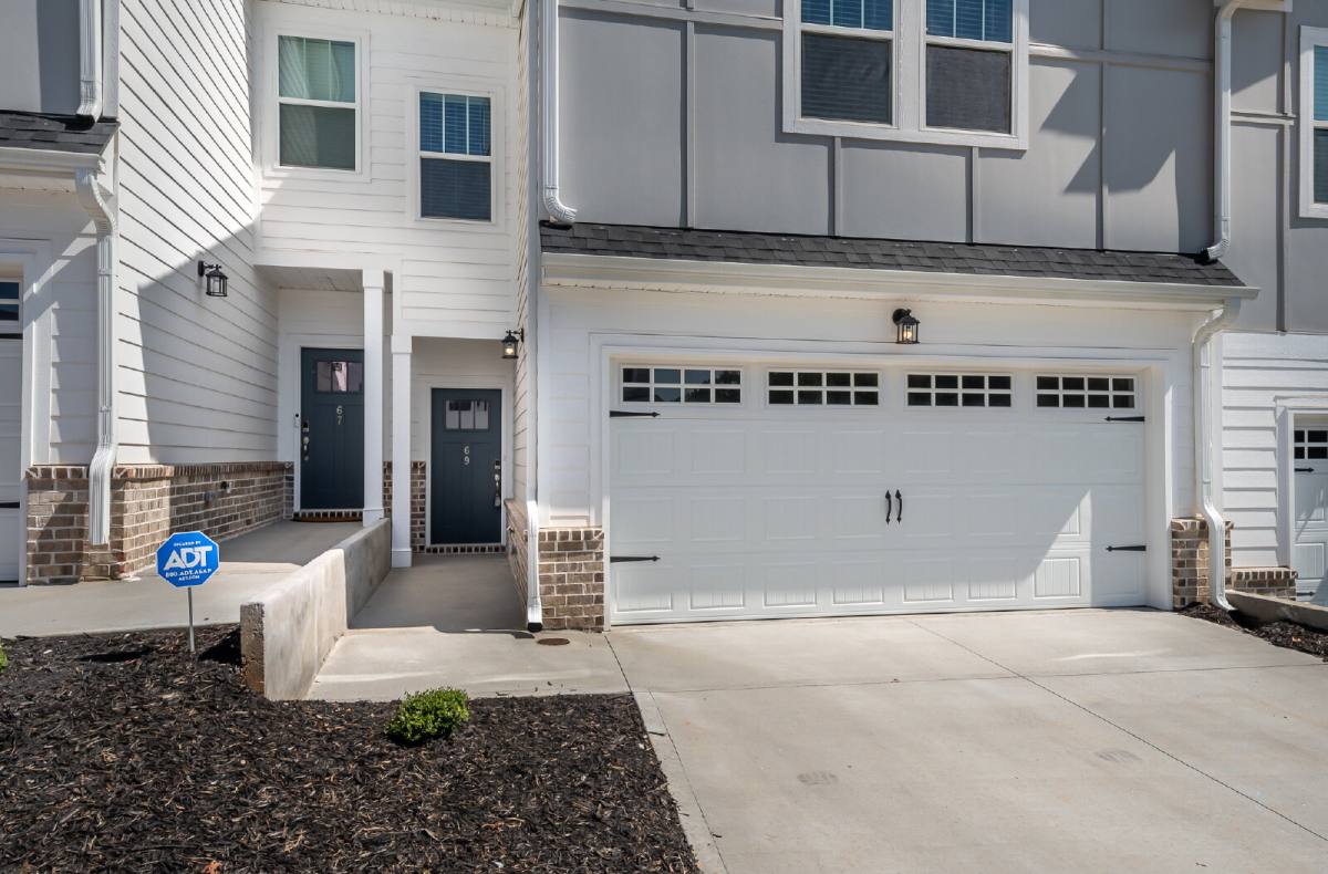 Townhouse for rent at 69 Galley Lane, Greenville, SC 29607