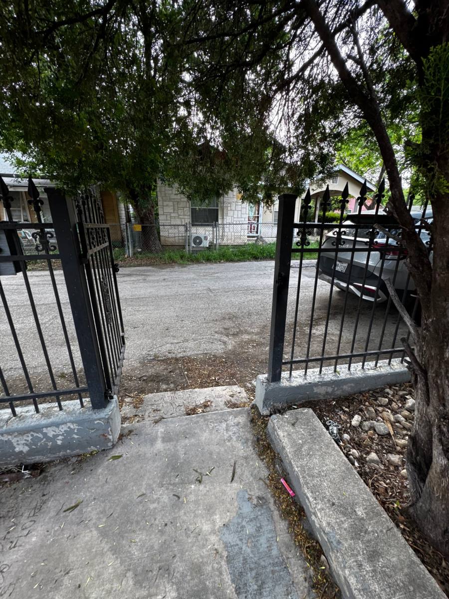 Apartment for rent at 107 Jesus Alley #1, San Antonio, TX 78207