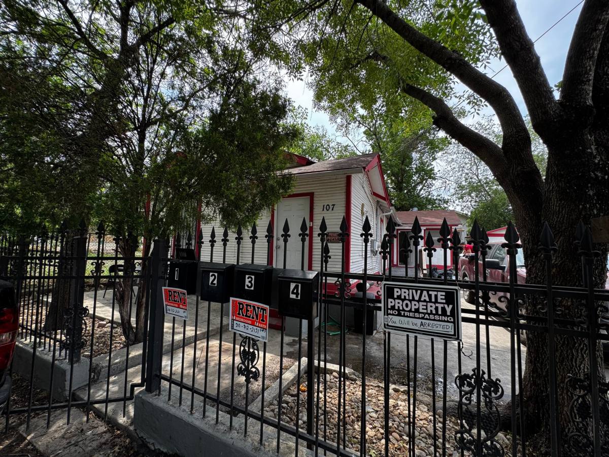 Apartment for rent at 107 Jesus Alley #1, San Antonio, TX 78207