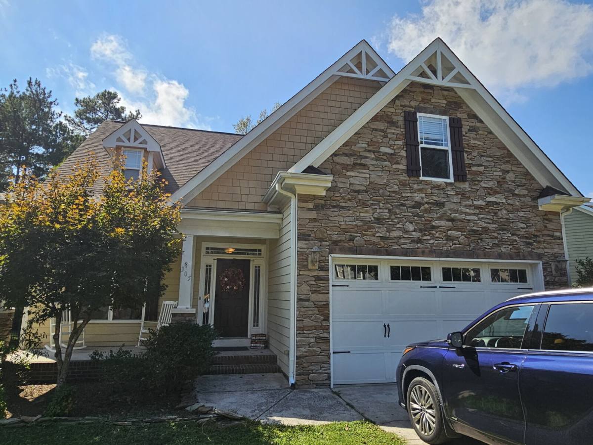 House for rent at 305 Skipping Water Dr, Spring Lake, NC 28390