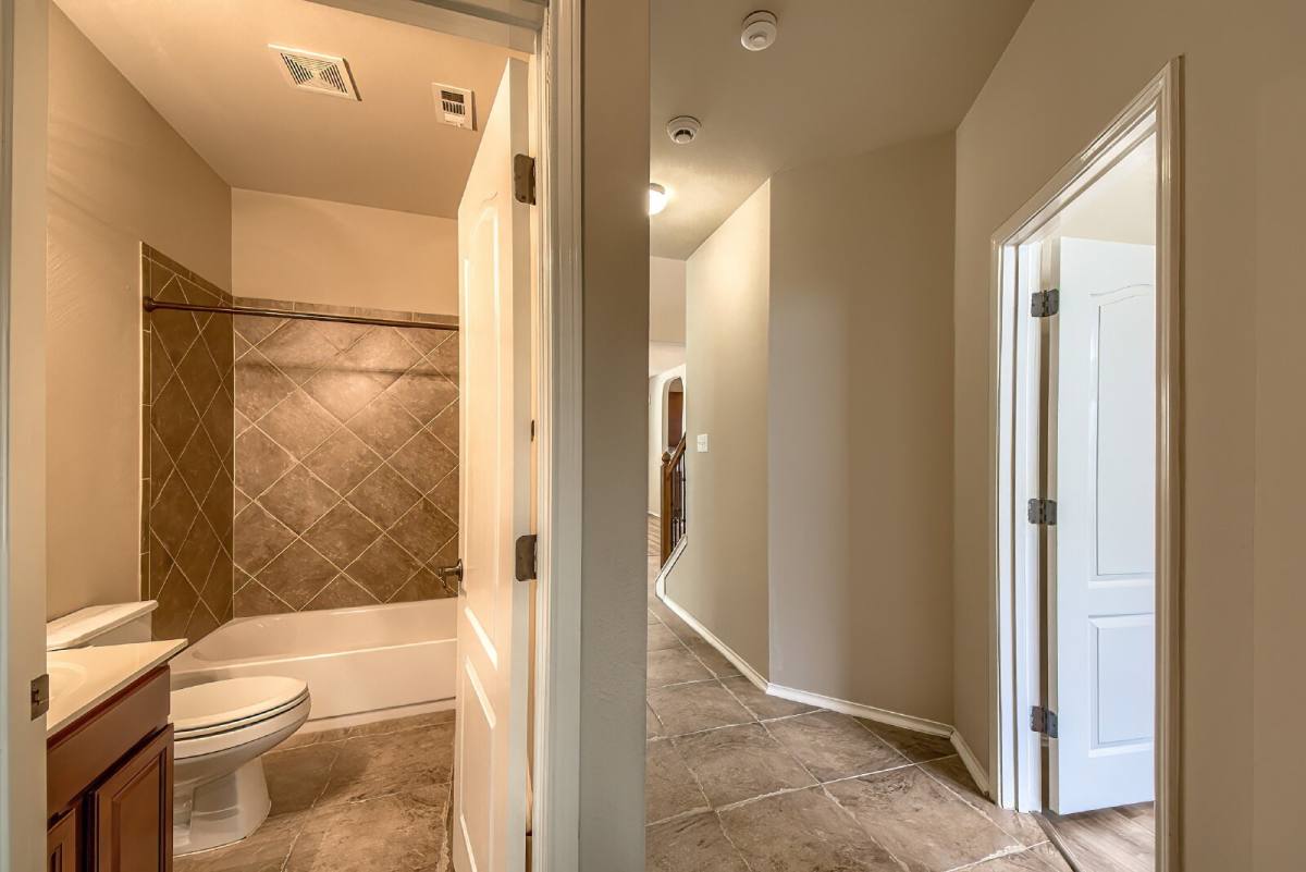 House for rent at 914 Armour Dr, Cibolo, TX 78108