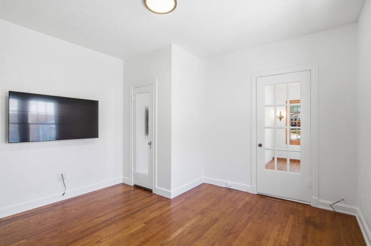 House for rent at 2516 Shirley Ave, Fort Worth, TX 76109