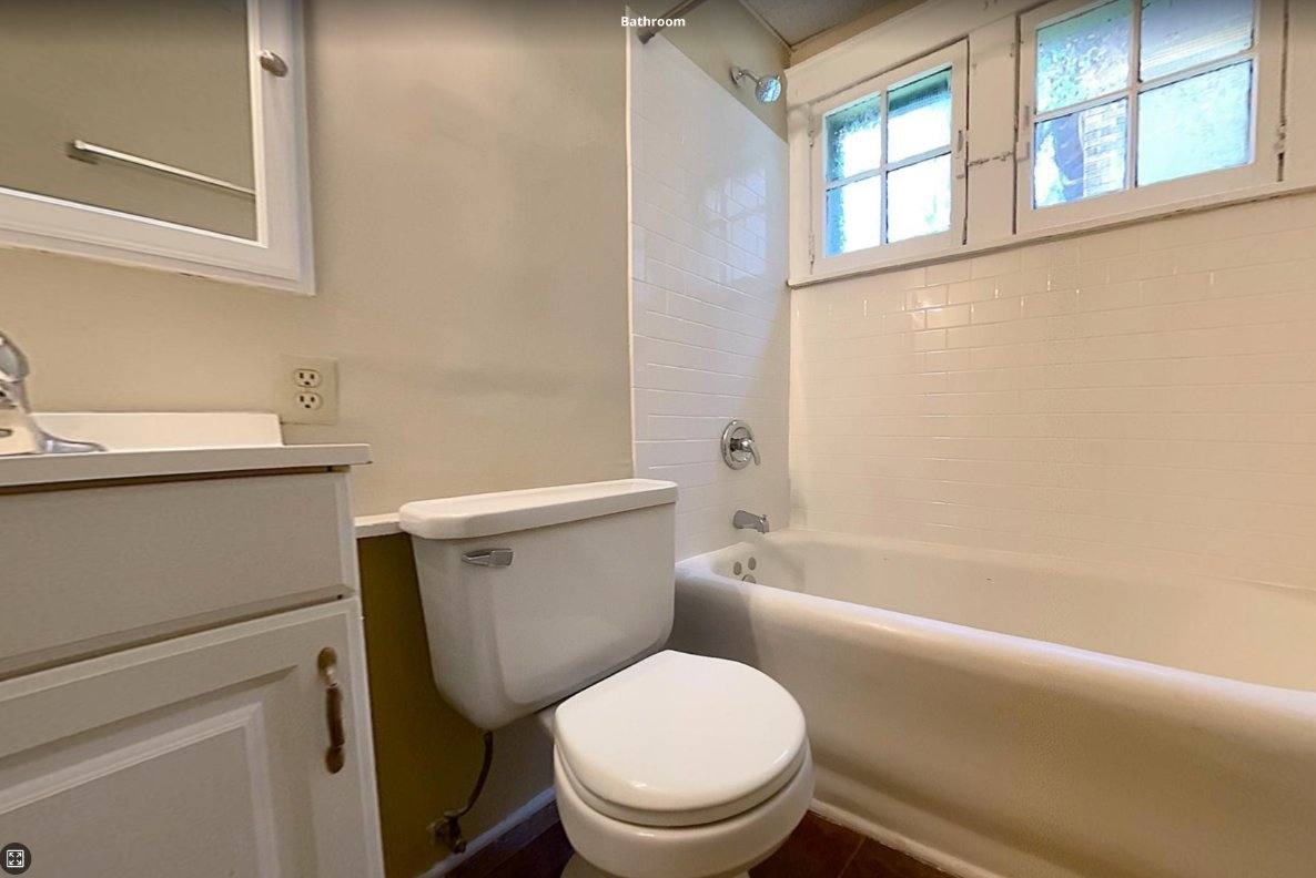 Apartment for rent at 3000 N Oakland Ave #7, Milwaukee, WI 53211