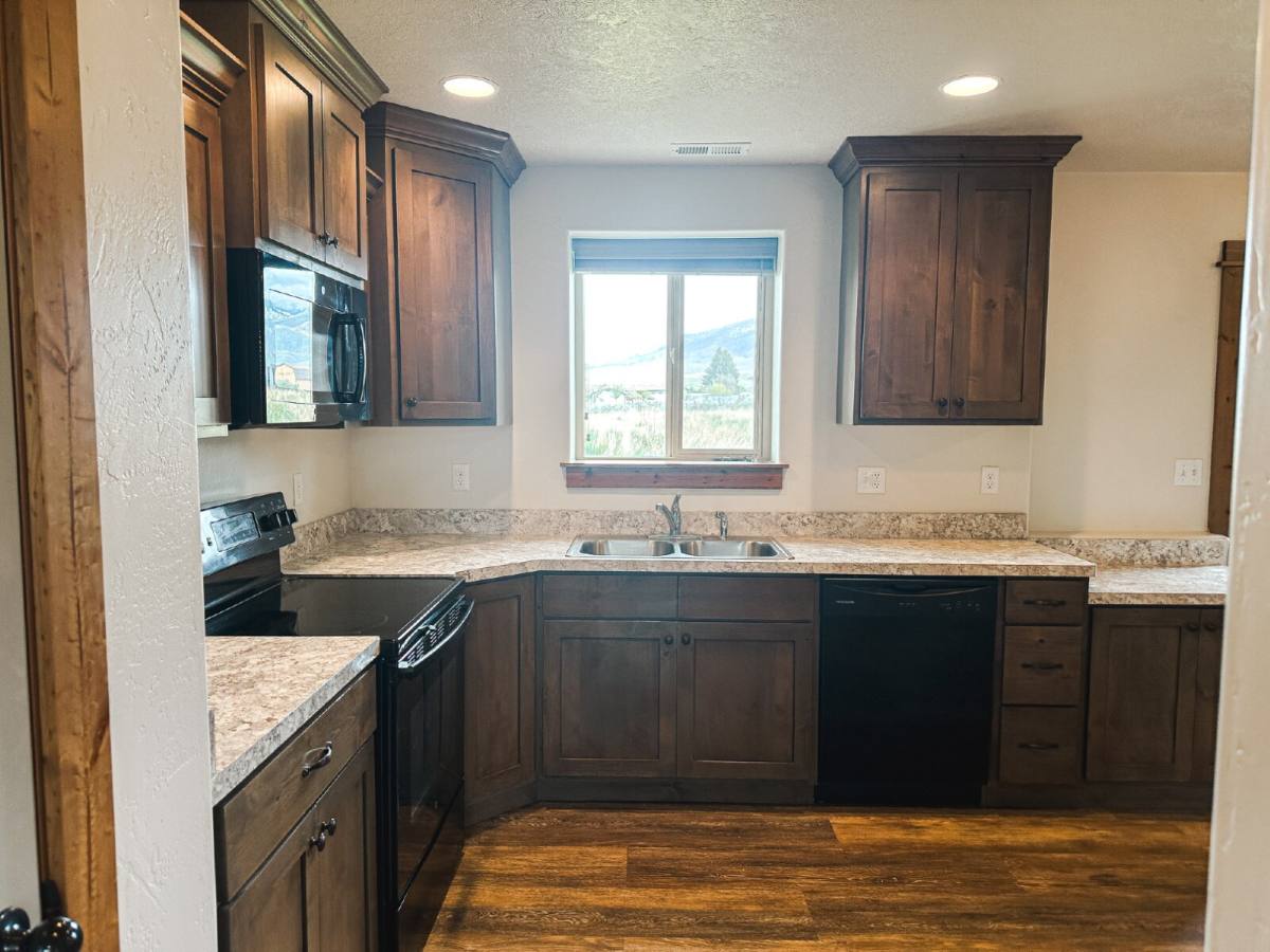 Townhouse for rent at 86 Tuke Lane #B, Sheridan, MT 59749