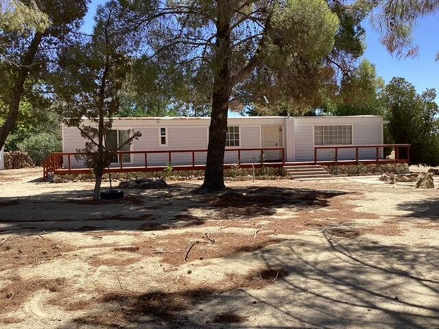 House for rent at 6078 Roadrunner Ave, Rosamond, CA 93560