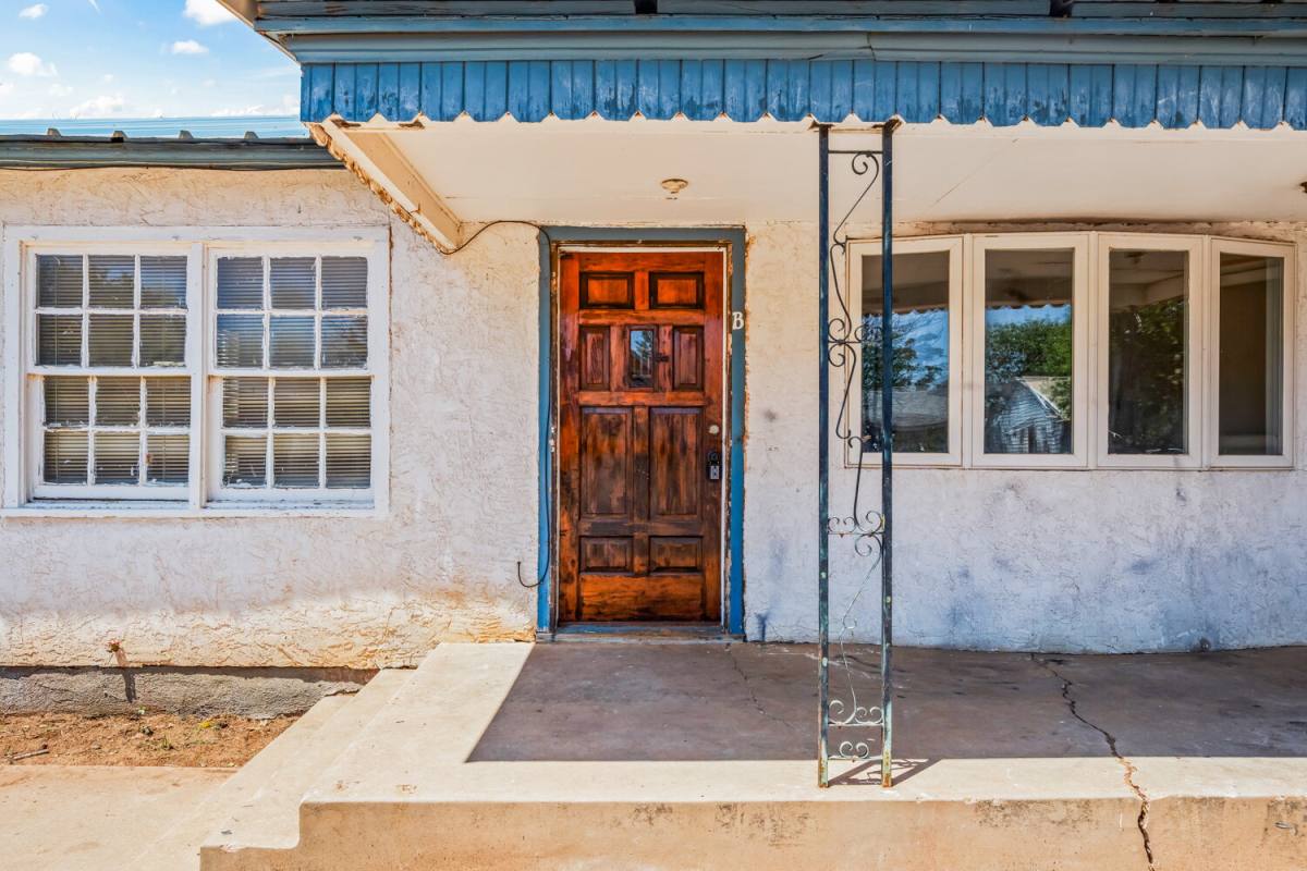 Apartment for rent at 1608 29th St #B, Lubbock, TX 79411