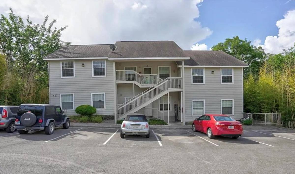 Apartment for rent at 427 Lindsey St #111, San Marcos, TX 78666