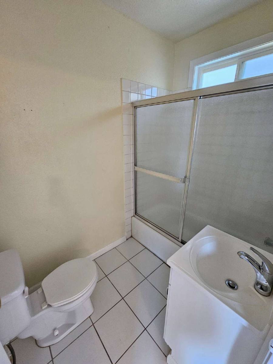 Apartment for rent at 331 S 9th St #4, Las Vegas, NV 89101