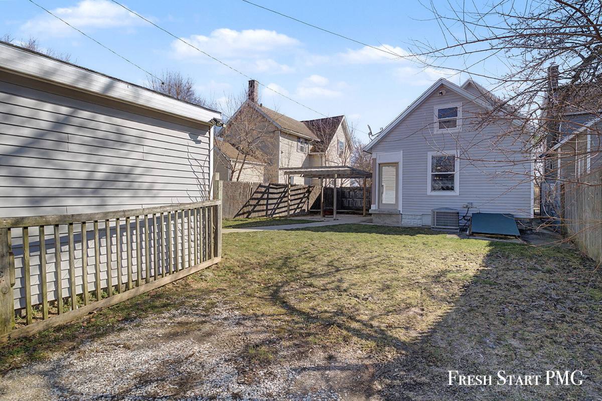 House for rent at 1113 Alpine Ave NW, Grand Rapids, MI 49504