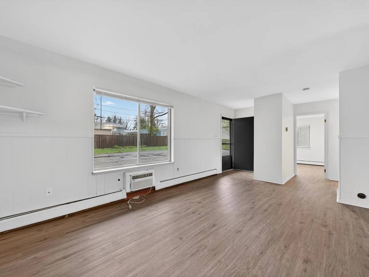 Apartment for rent at 151 E McHattie St #6, South Lyon, MI 48178