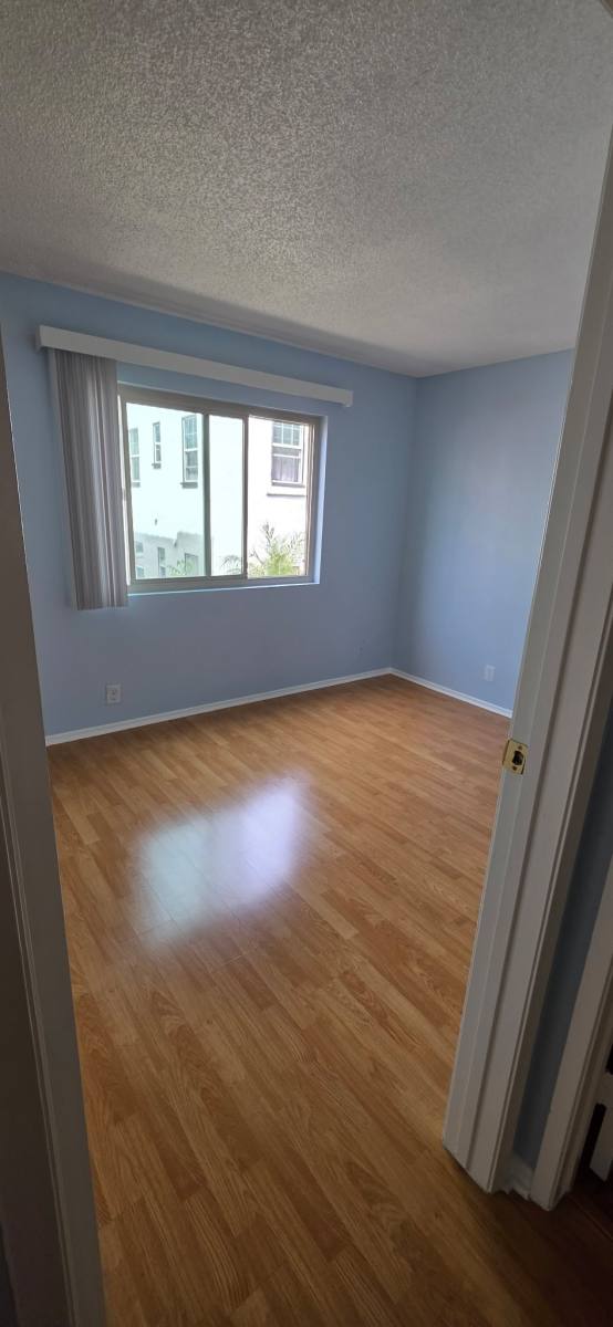 Apartment for rent at 125 Olive St #103, Glendale, CA 91206