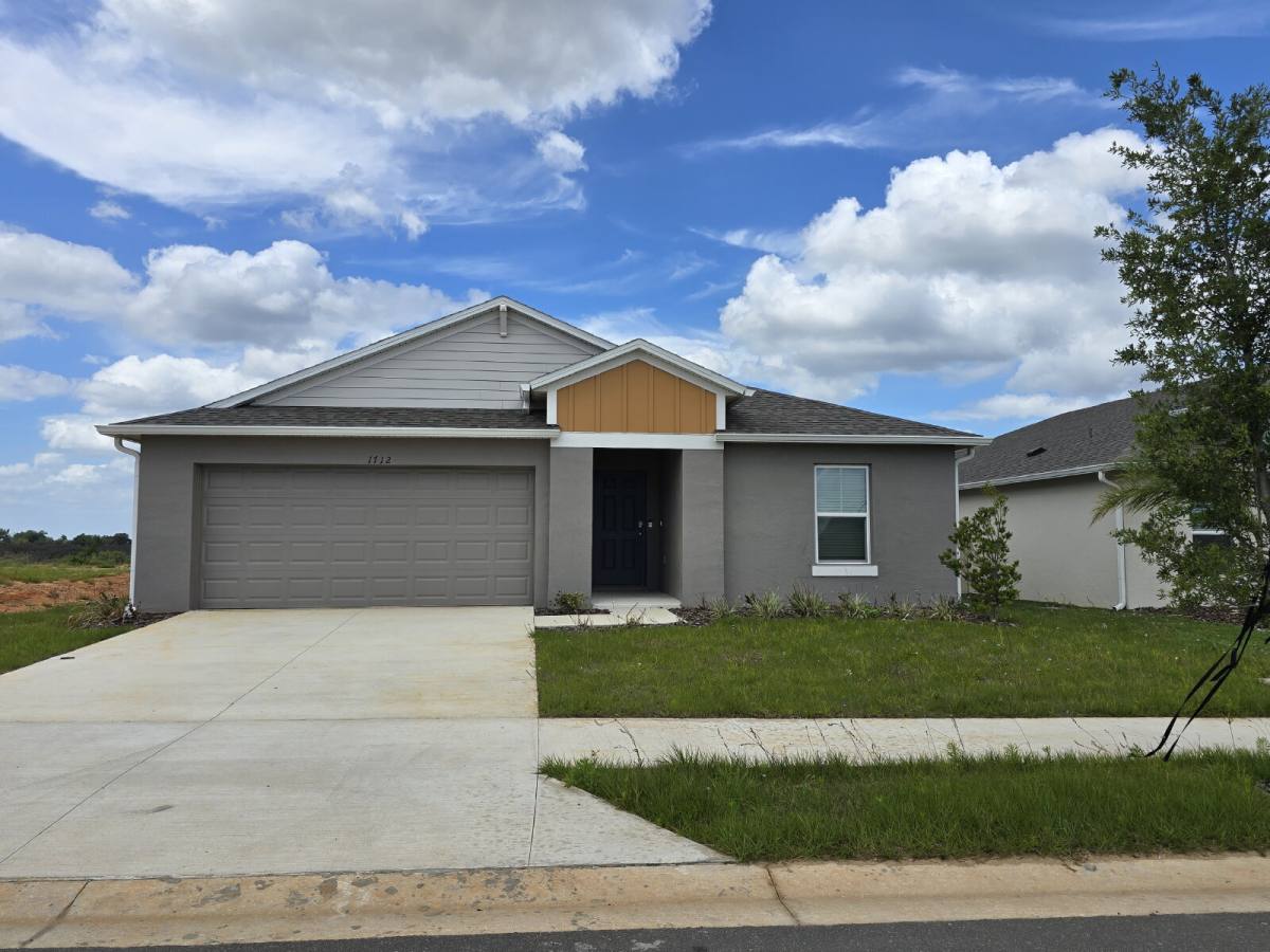 House for rent at 1712 Vanilla St, Haines City, FL 33844
