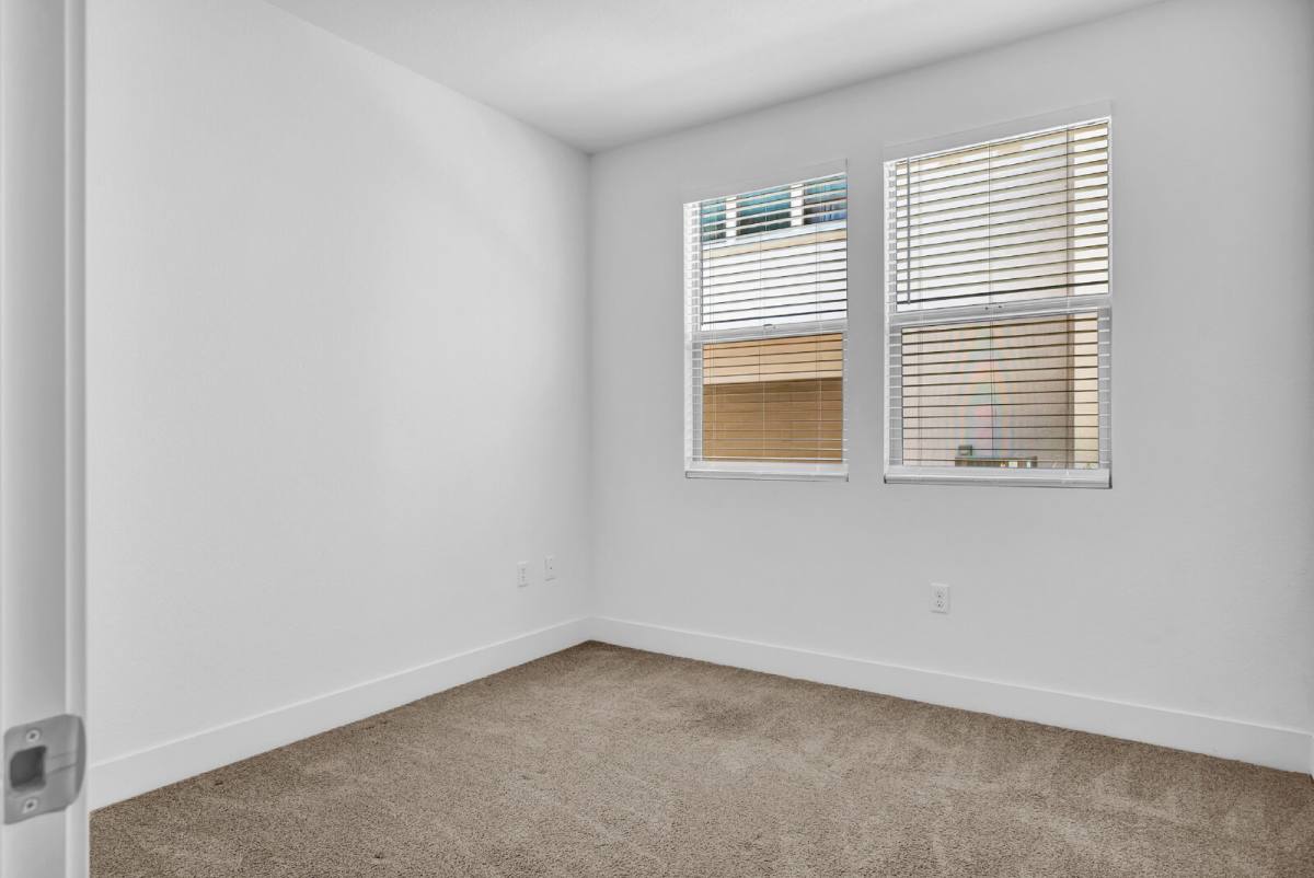 Townhouse for rent at 5301 E Commerce Way #34103, Sacramento, CA 95835