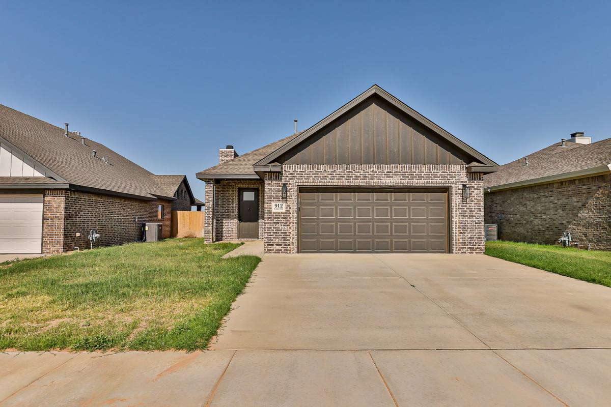 House for rent at 912 N Fulton Ave, Lubbock, TX 79416