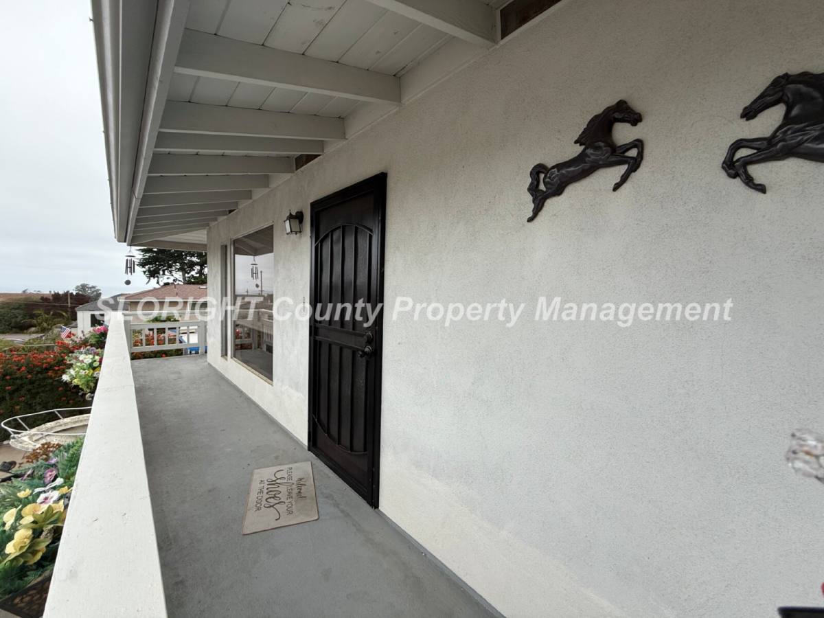 Apartment for rent at 917 Anchor St, Morro Bay, CA 93442
