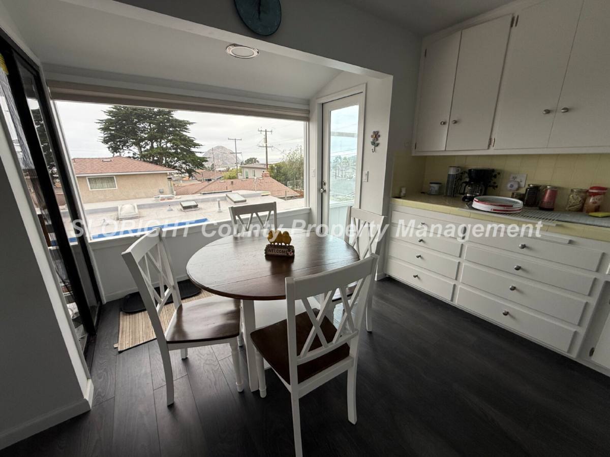 Apartment for rent at 917 Anchor St, Morro Bay, CA 93442