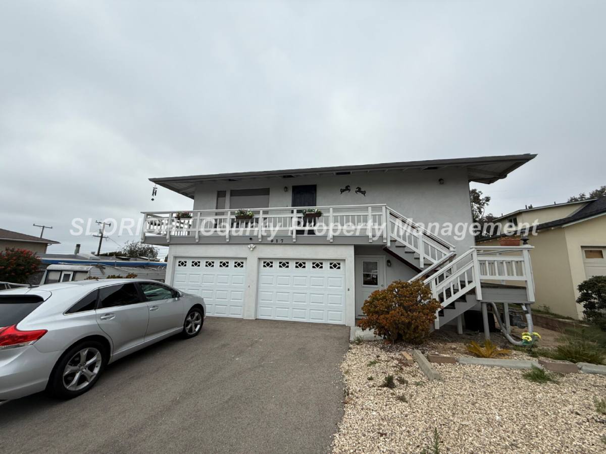 Apartment for rent at 917-A Anchor St, Morro Bay, CA 93442