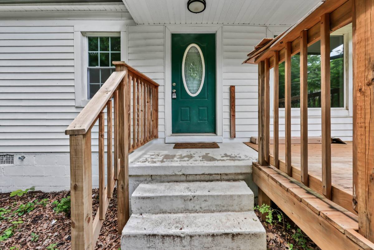 House for rent at 1010 Ridgecrest Dr, Clarksville, TN 37040