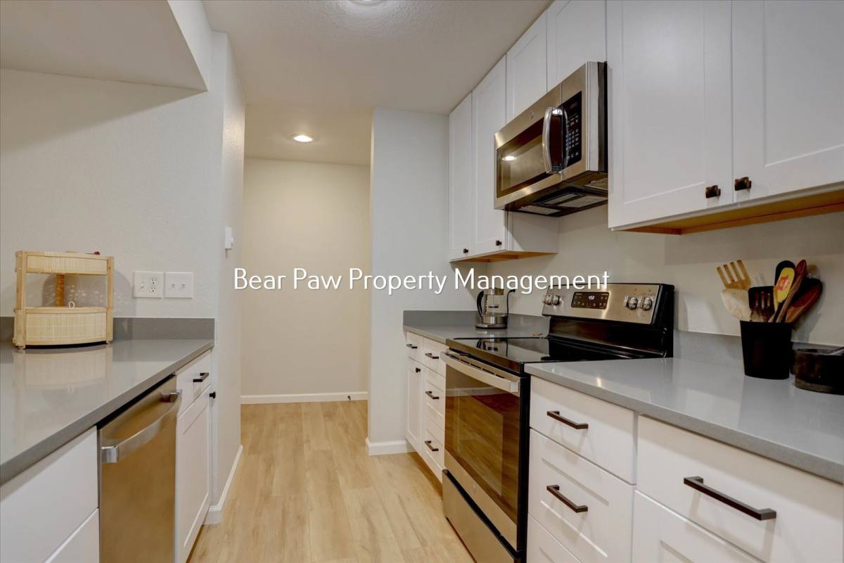 Apartment for rent at 23518 Pondview Place, Golden, CO 80401