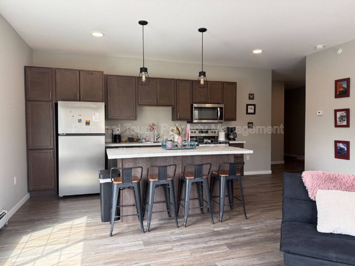 Apartment for rent at 600 8th St S, Moorhead, MN 56560