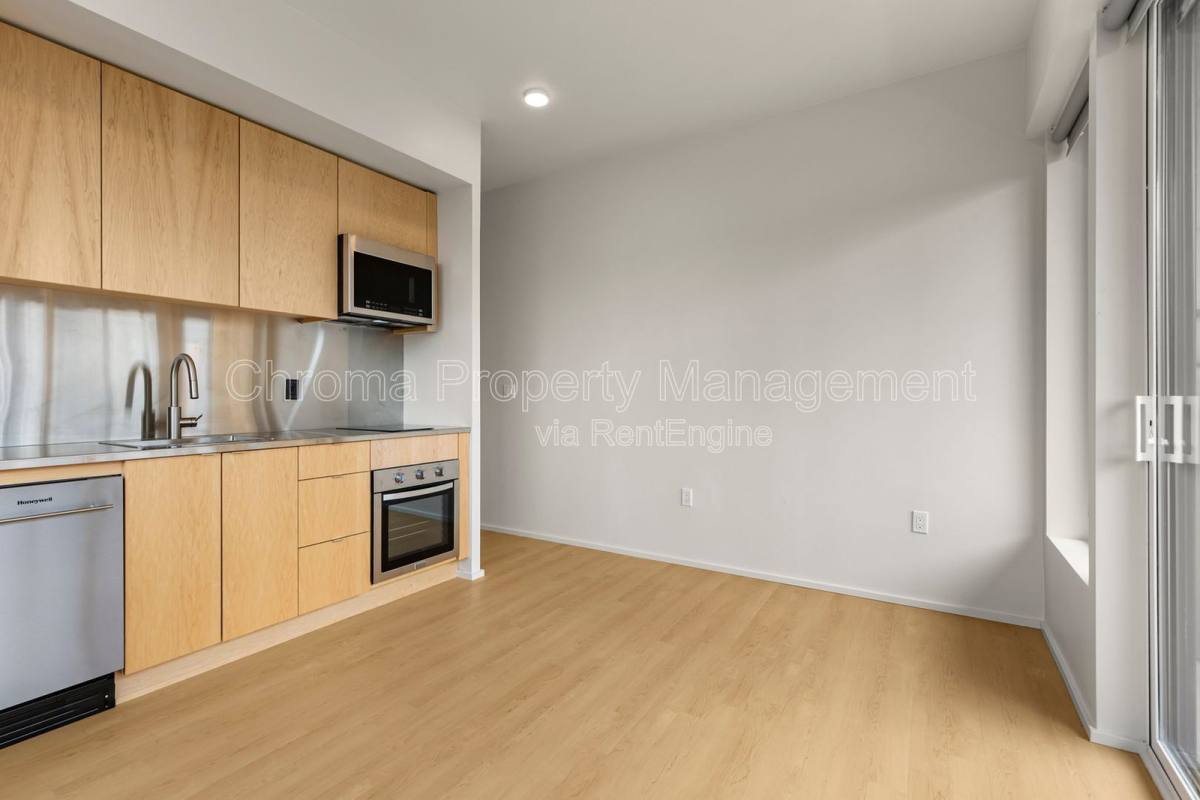 Apartment for rent at 7480 N Delaware Ave, Portland, OR 97217