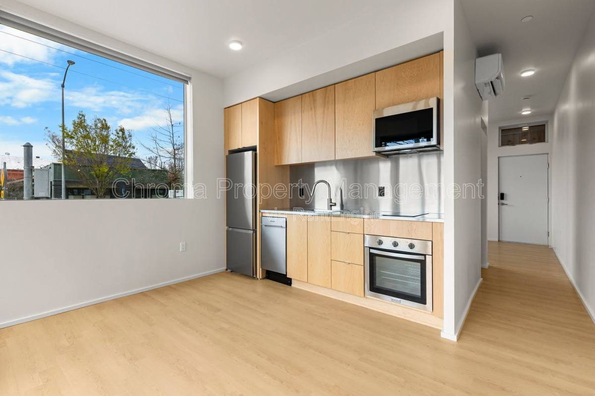 Apartment for rent at 7480 N Delaware Ave, Portland, OR 97217
