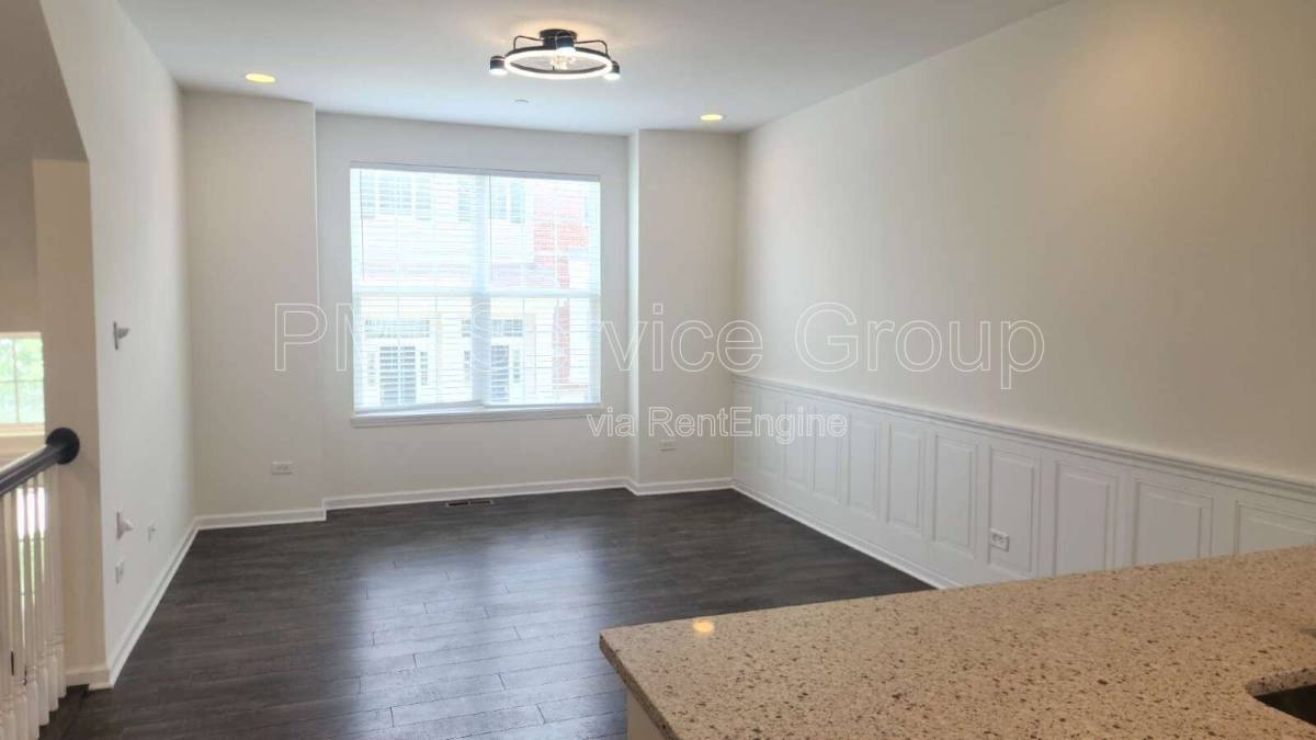 Townhouse for rent at 4444 Monroe Court, Naperville, IL 60564