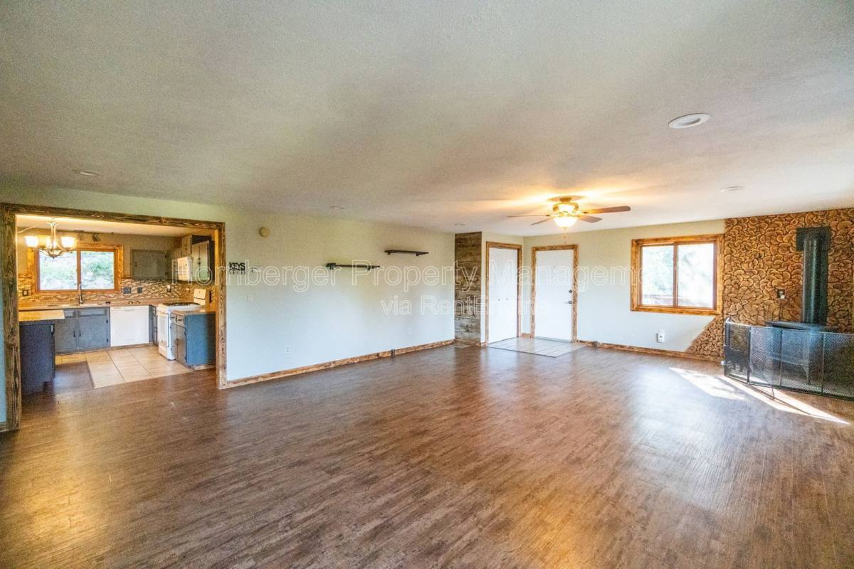 House for rent at 1407 W Spring Lane, Spokane, WA 99218
