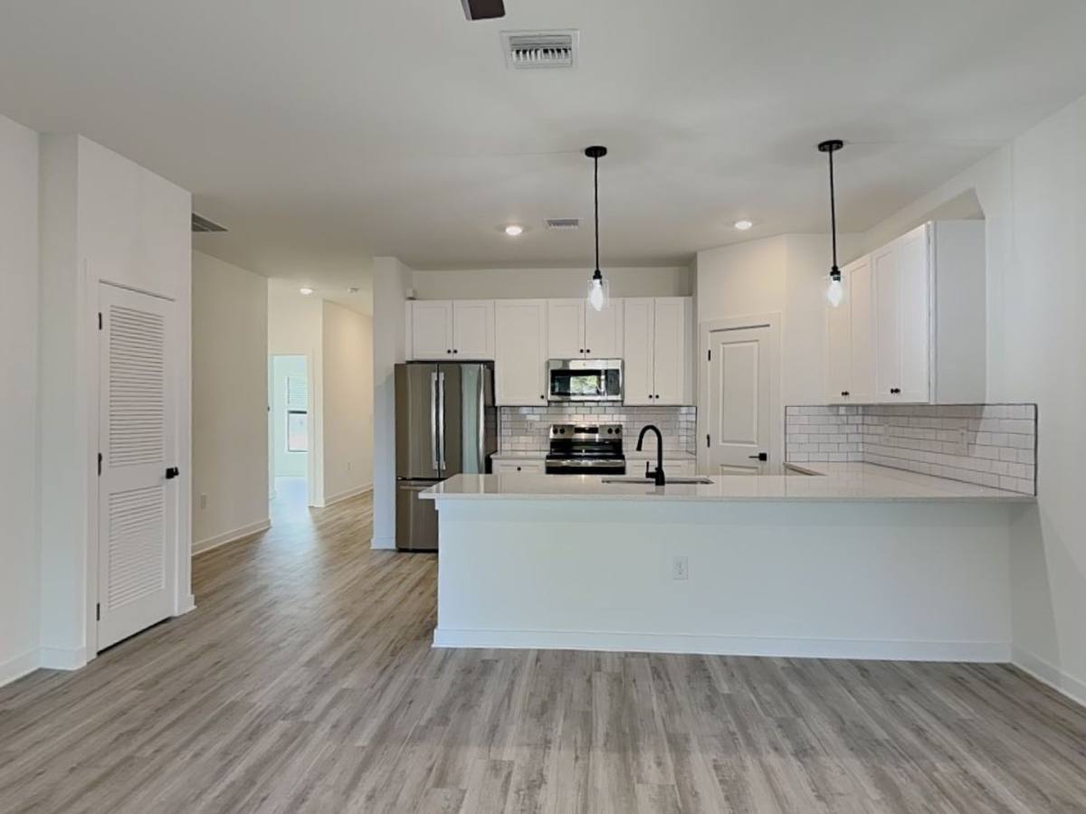 Apartment for rent at 1118 Bismarck Rd, Punta Gorda, FL 33983
