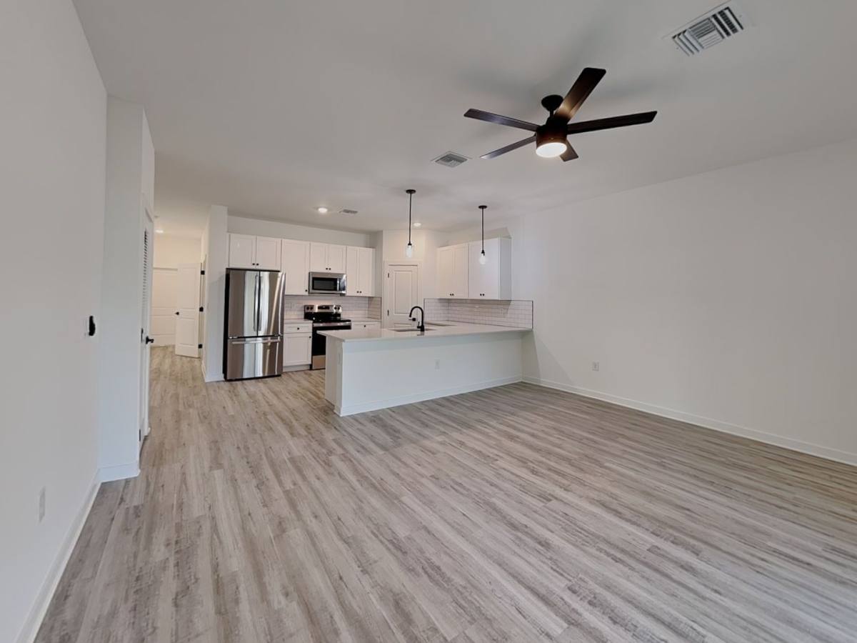 Apartment for rent at 1118 Bismarck Rd, Punta Gorda, FL 33983