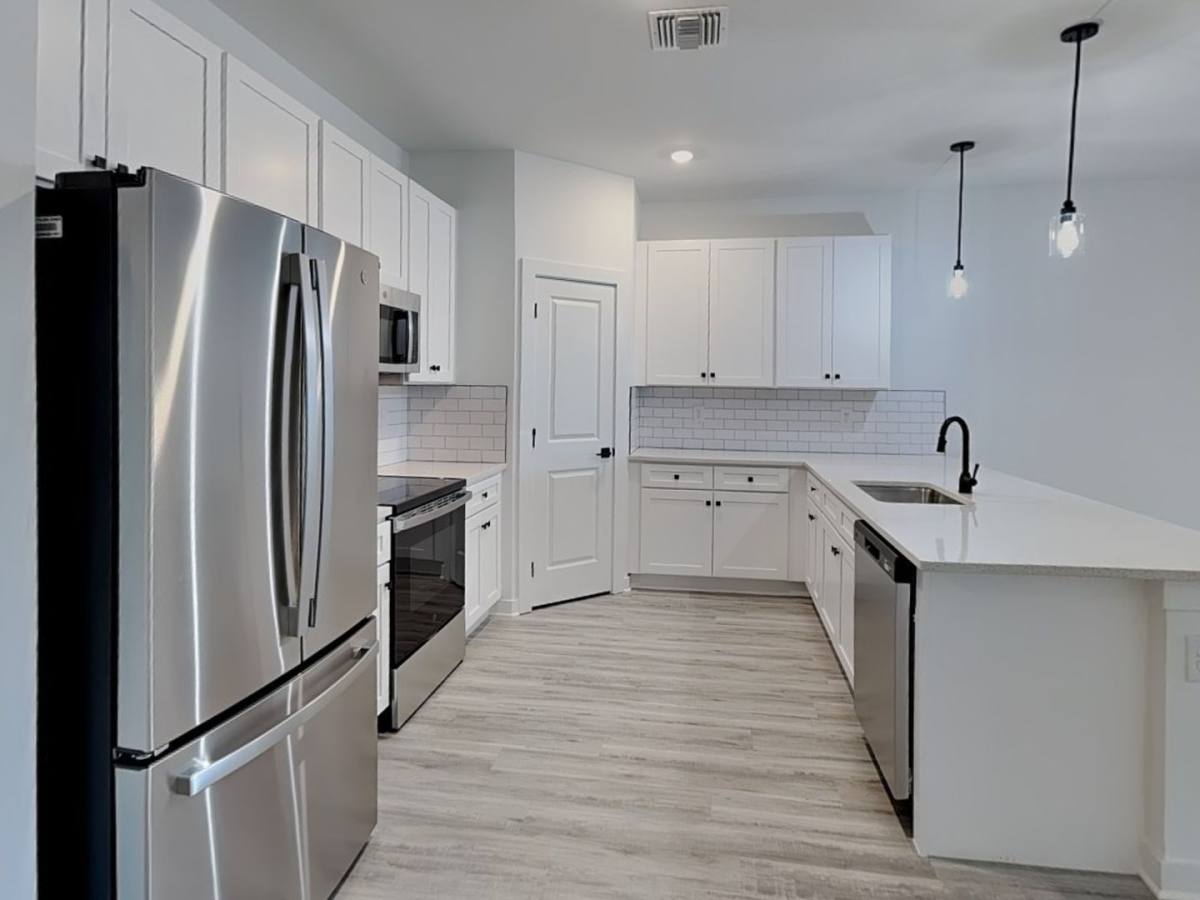 Apartment for rent at 1118 Bismarck Rd, Punta Gorda, FL 33983