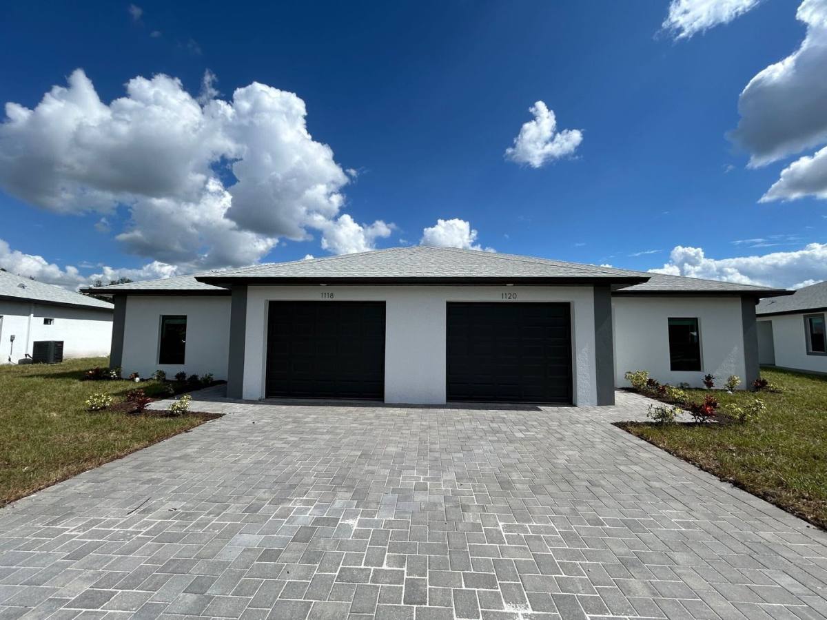 Apartment for rent at 1118 Bismarck Rd, Punta Gorda, FL 33983