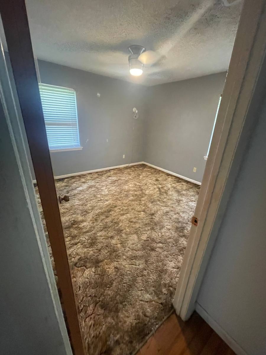 House for rent at 405 Eagle Gap Ave, Mena, AR 71953