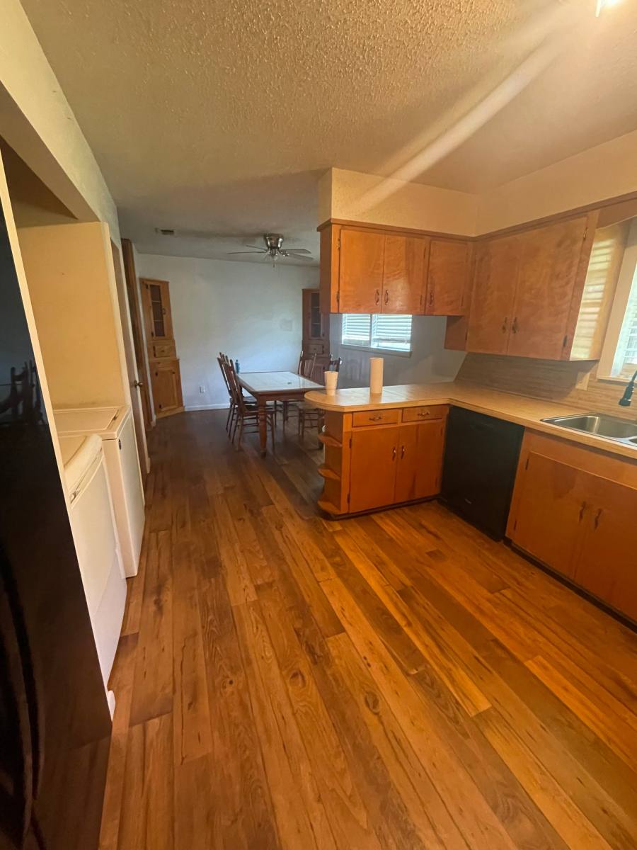 House for rent at 405 Eagle Gap Ave, Mena, AR 71953