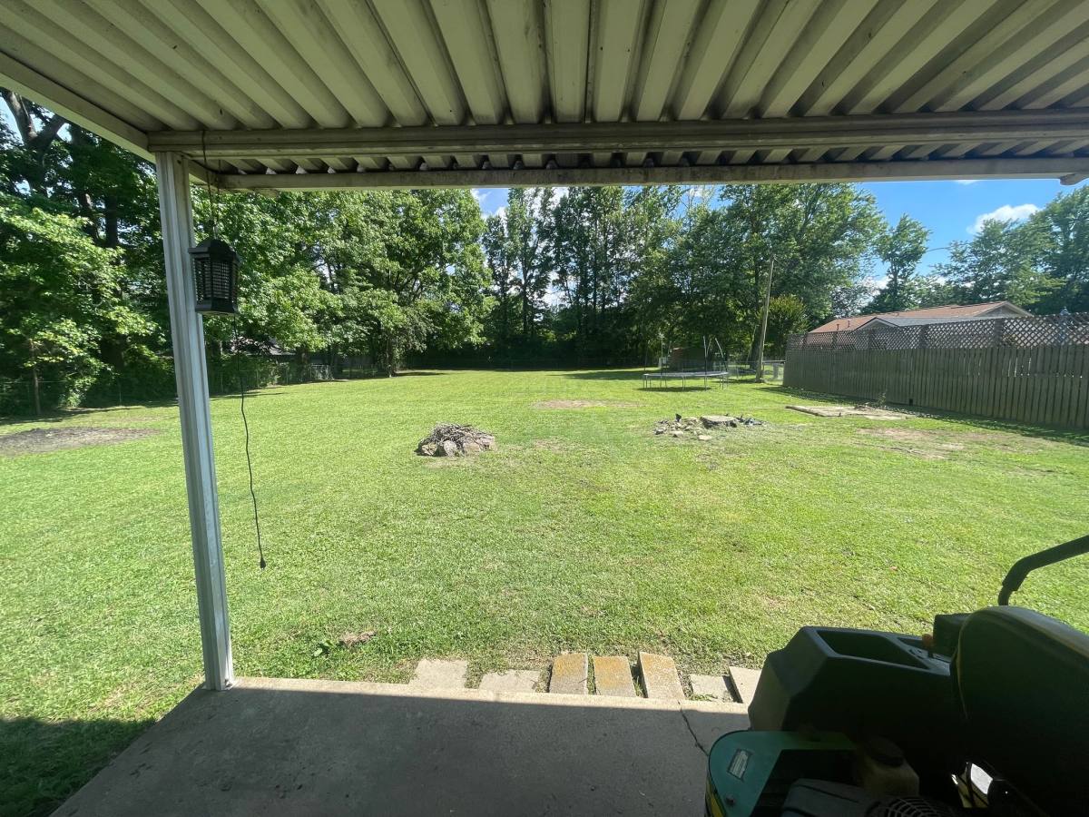 House for rent at 405 Eagle Gap Ave, Mena, AR 71953