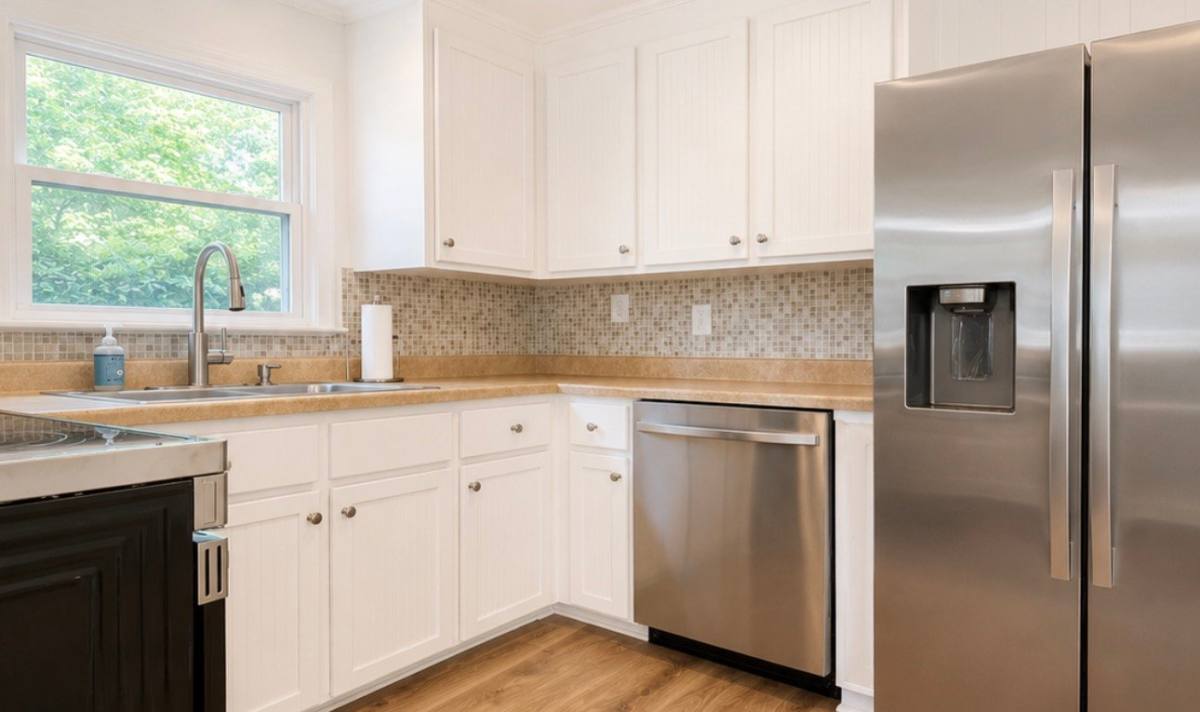 House for rent at 947 Dudley Dr, Charlotte, NC 28205