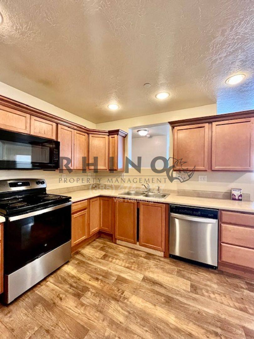 Condo for rent at 6941 Village River Lane #I 01, Midvale, UT 84047