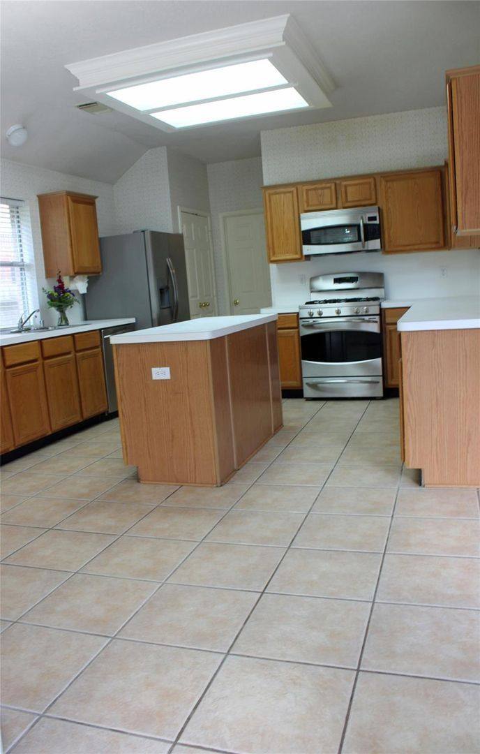 House for rent at 18022 Still Springs Court, Humble, TX 77346