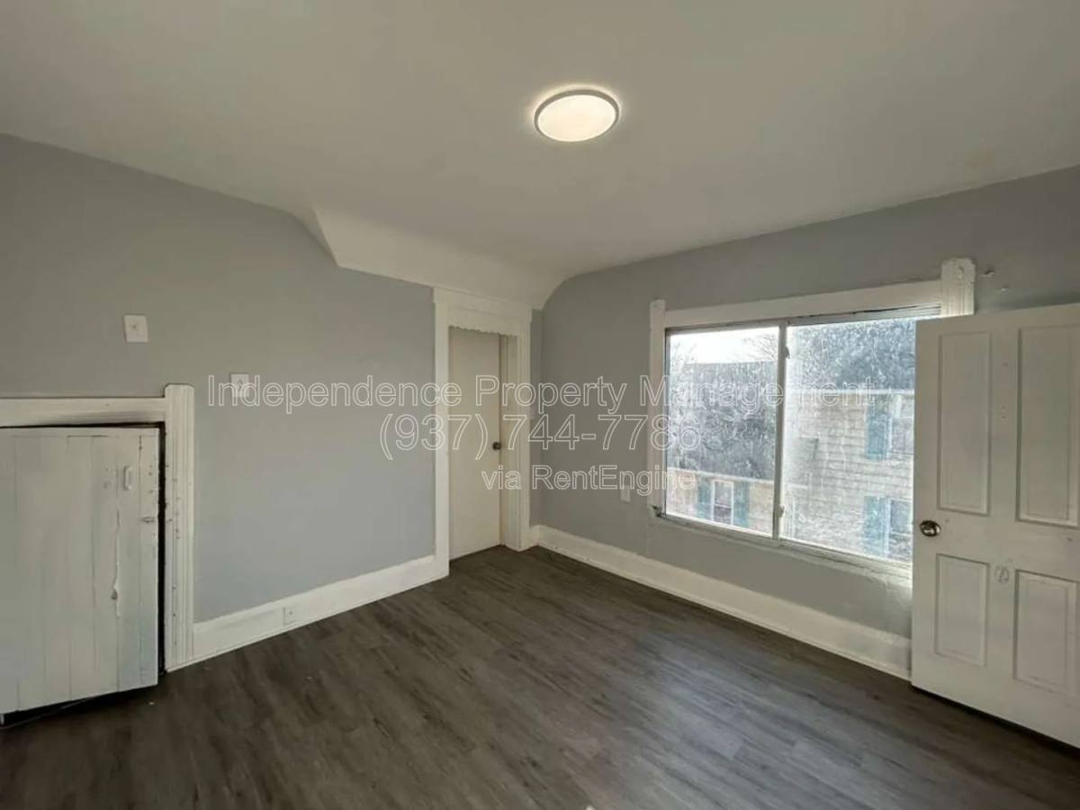 Apartment for rent at 200 E 31st St, Lorain, OH 44055