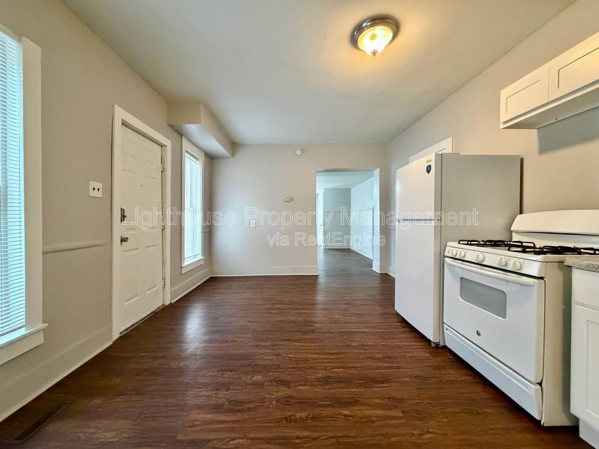 Apartment for rent at 1515 Hoyt St #1, Muskegon, MI 49442