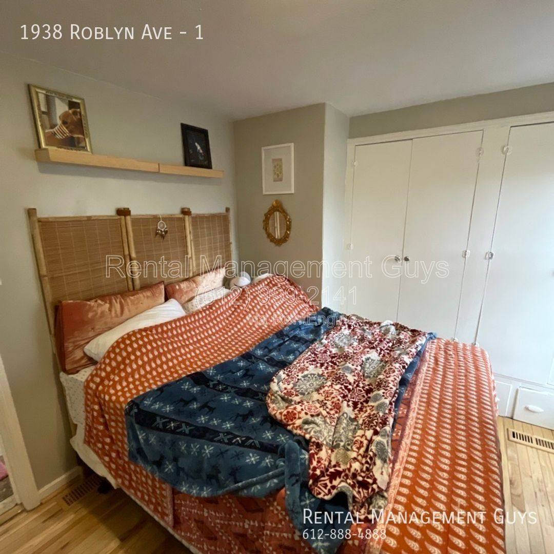 Apartment for rent at 1938 Roblyn Ave #1, Saint Paul, MN 55104