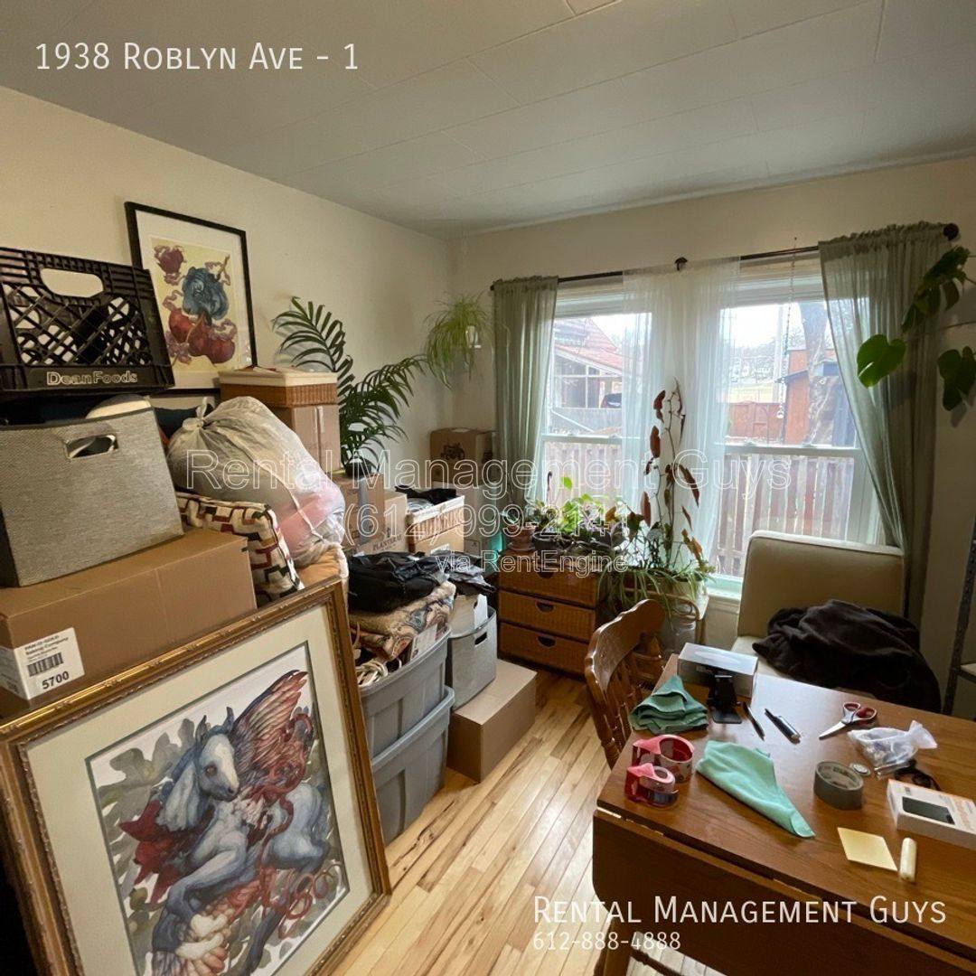 Apartment for rent at 1938 Roblyn Ave #1, Saint Paul, MN 55104