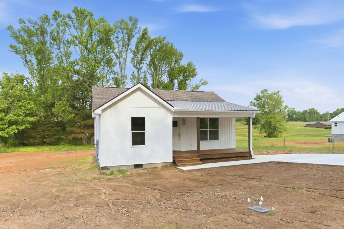 House for rent at 2253 Old Union Rd, Grant, AL 35747
