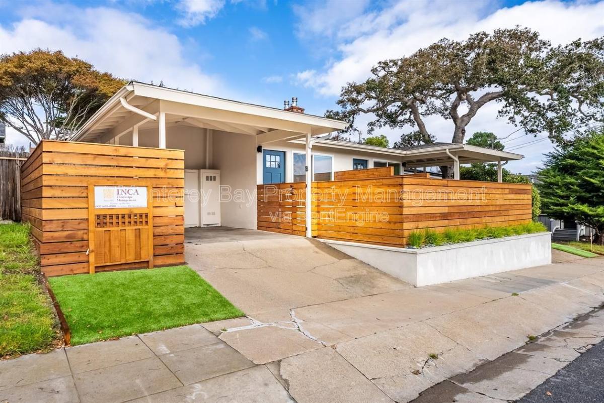 Apartment for rent at 226 Park St, Pacific Grove, CA 93950