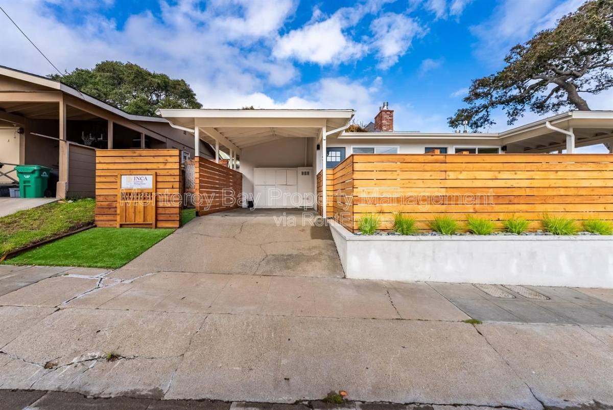 Apartment for rent at 226 Park St, Pacific Grove, CA 93950