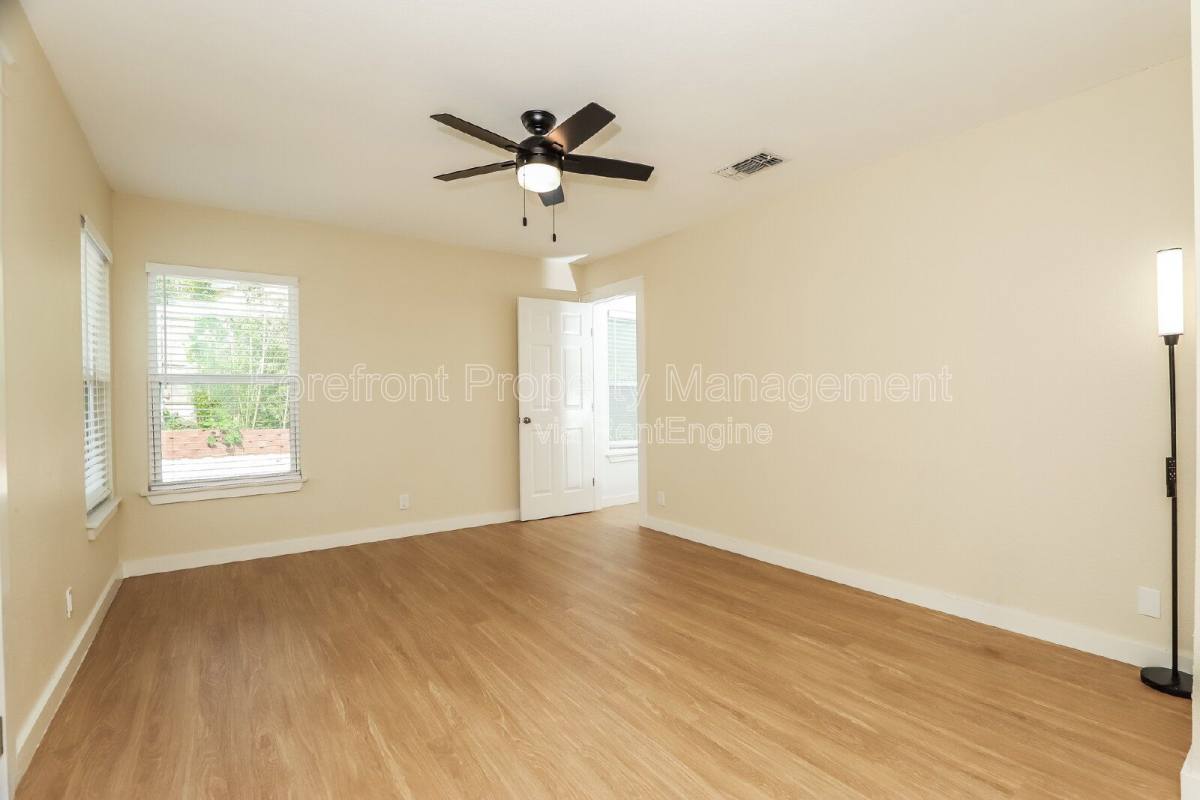 House for rent at 362 Cypressway Dr, San Antonio, TX 78245