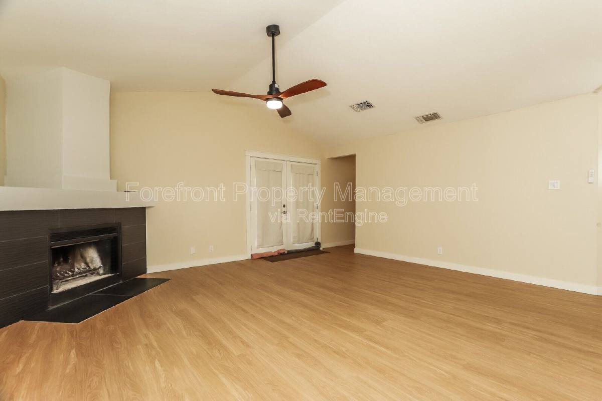 House for rent at 362 Cypressway Dr, San Antonio, TX 78245