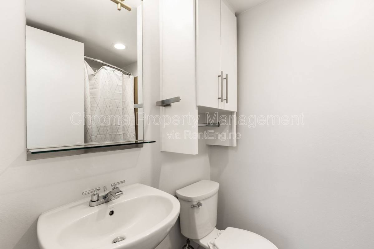 Condo for rent at 111 SW Harrison St #3E, Portland, OR 97201